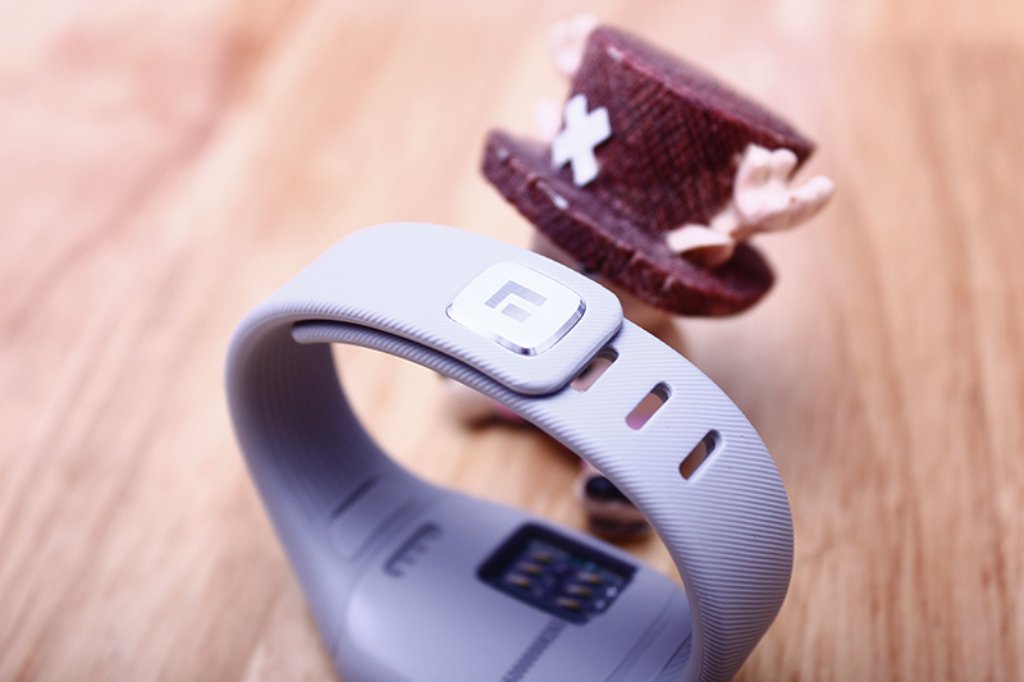 拉卡拉智能手环me19多少钱,拉卡拉智能手环