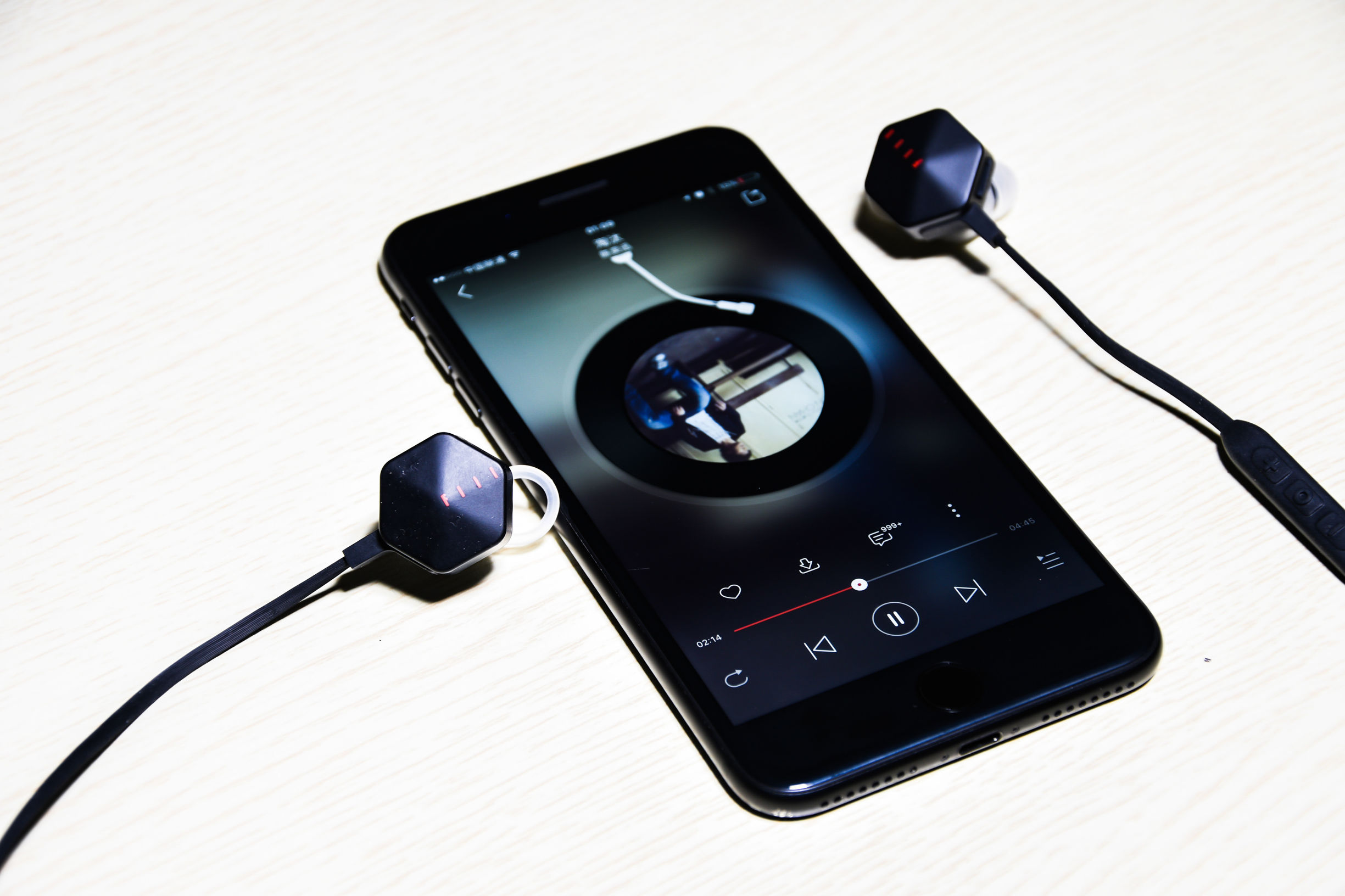 fiilcarat蓝牙耳机,fiilcaratlite