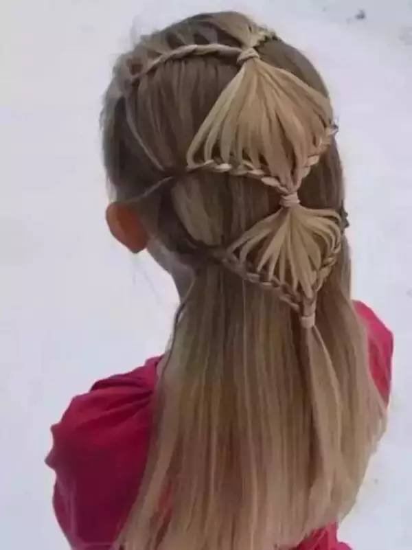 宝妈儿童编发之个性马尾辫编法,超级简单的儿童编发