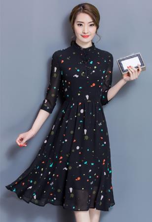 时髦洋气25到30岁气质连衣裙雪纺,气质百搭雪纺波点中长款连衣裙