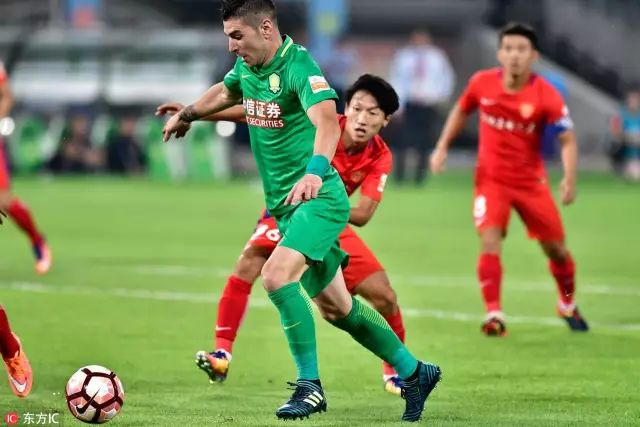 索里亚诺梅开二度国安,中赫国安于洋