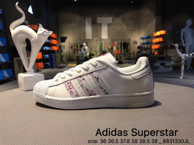 adidas贝壳头粉,adidasoriginalsuperstar黑贝壳头