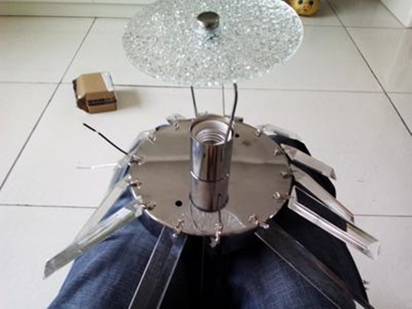 吊灯安装好需要隔一段时间维修吗,吊灯安装注意事项