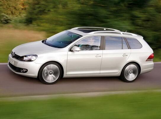 大众给高尔夫出敞篷版,汽车造型拉风,性价比超高