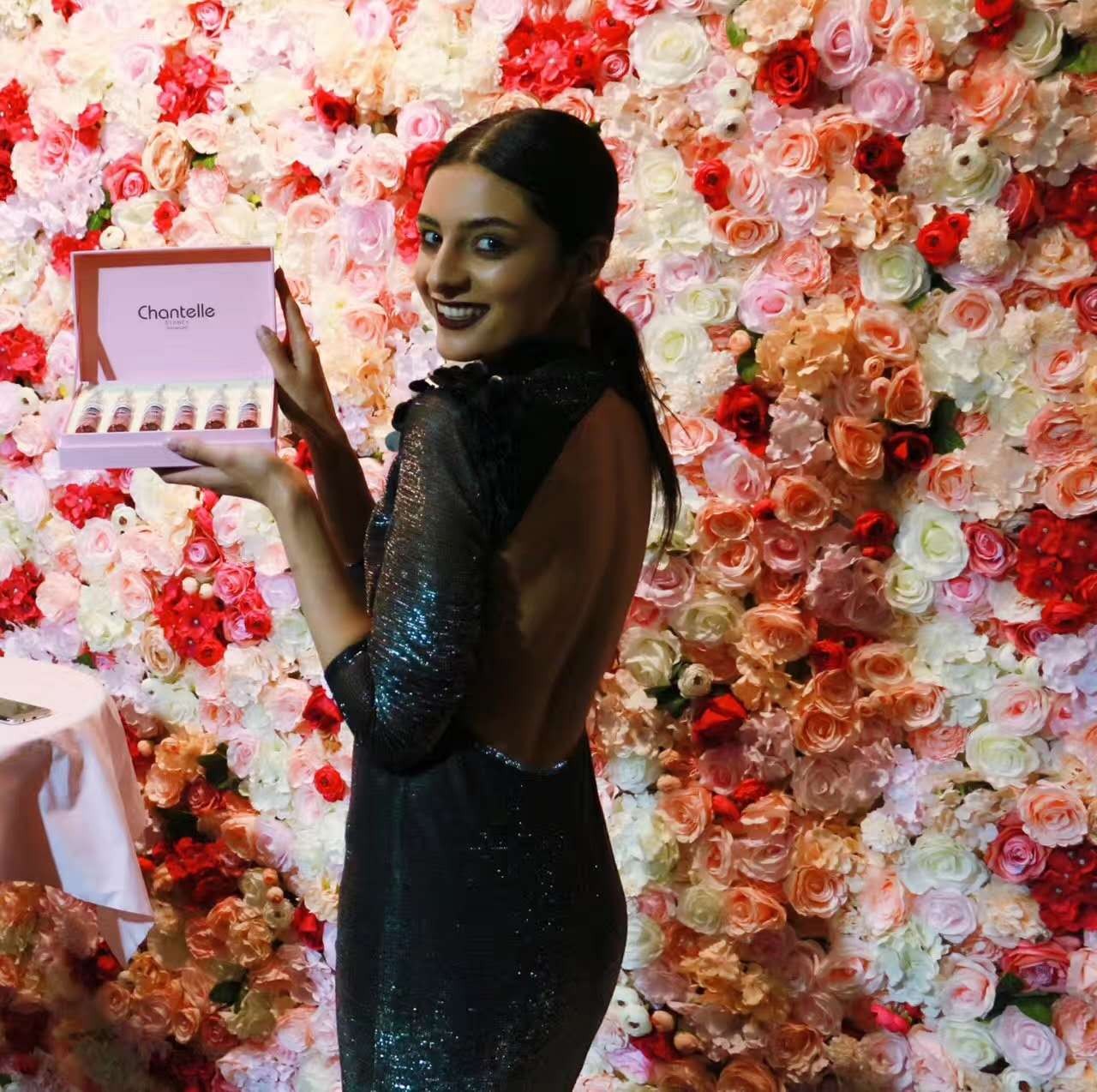 看一眼就爱上你,看一眼就爱上了是什么原因