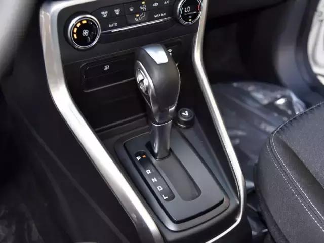 1.5三缸福特翼搏,福特翼搏三缸与四缸有何区别