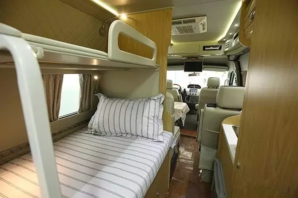 雅升房车10万,雅升高端商务车定制