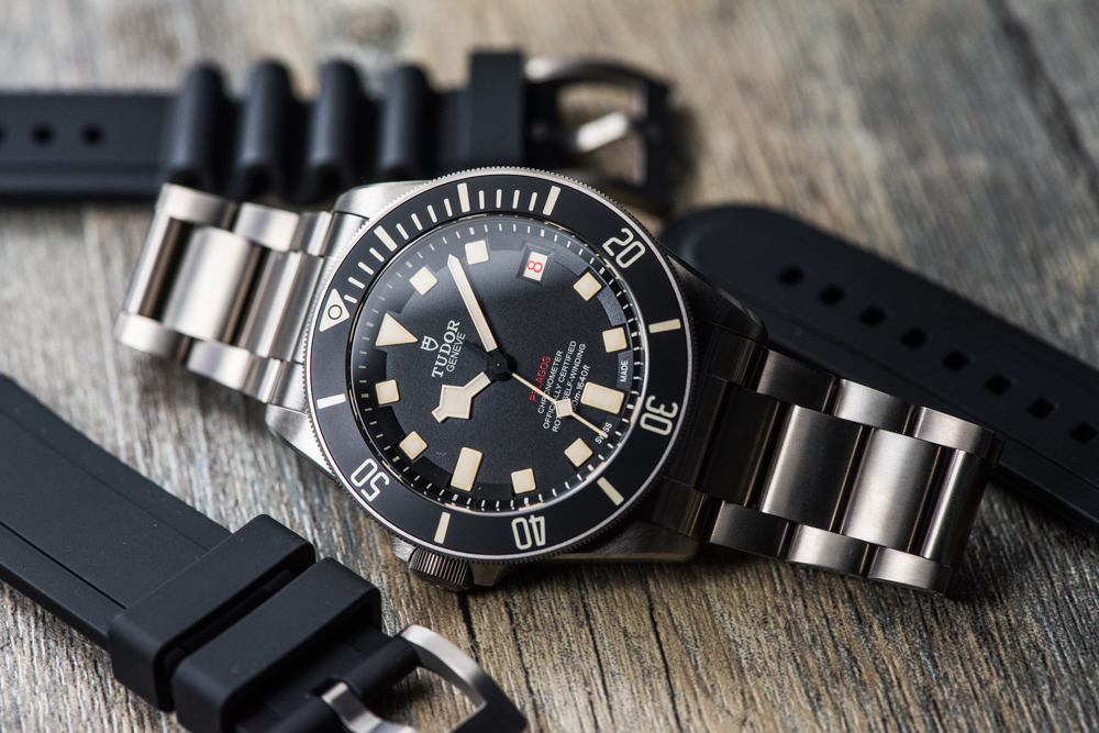 进水手表坏了怎么修,手表进水最快的方法怎么解决