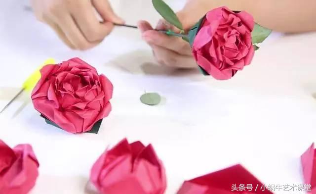 收集了各种超精致又好看的折纸玫瑰花、折纸花(带详细步骤)