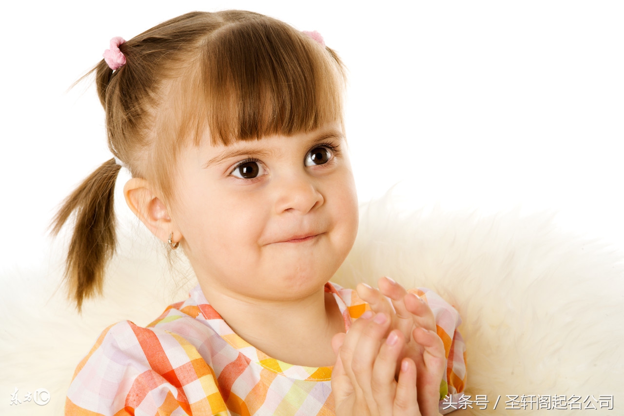 蔡姓缺水缺木的女孩名字大全,缺水缺木叫芊沐女孩名可以嘛