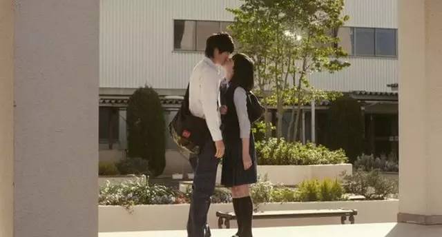 日本纯爱电影推荐 (一个人看的日本纯爱电影)