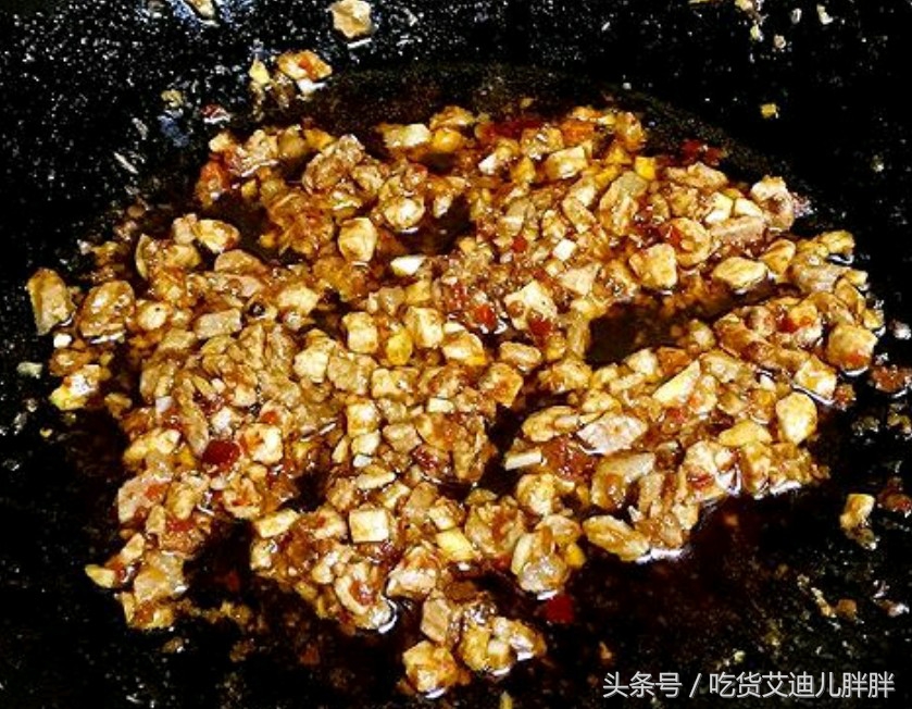 自制版快手菜——麻婆豆腐（既下饭又解馋）
