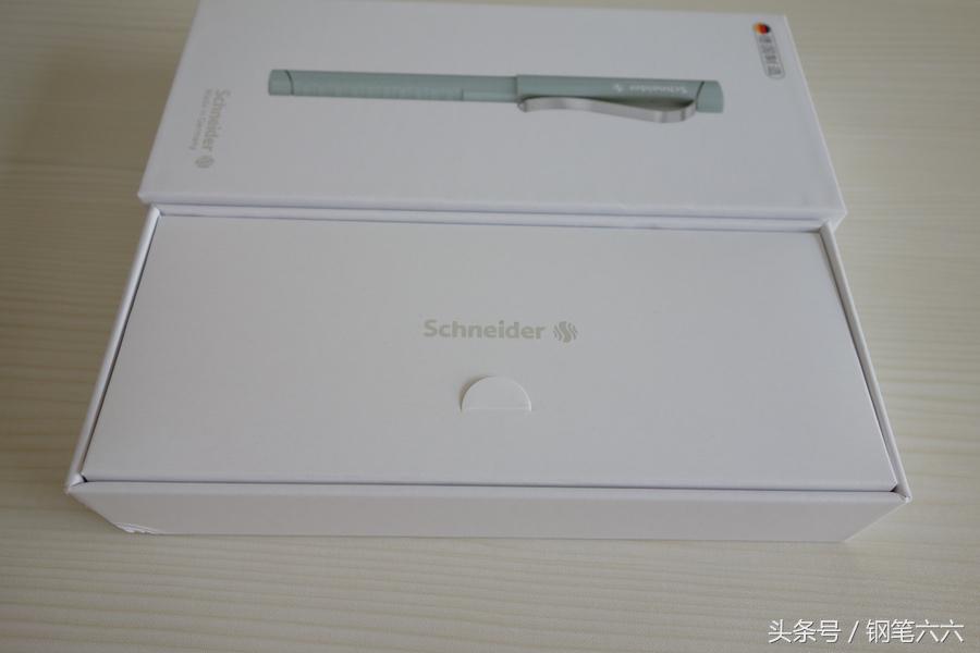 施耐德电气和施耐德钢笔,施耐德base系列钢笔好用吗