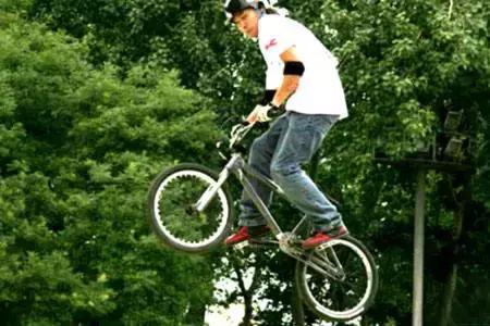 独特的骑行方式,各种骑行方式