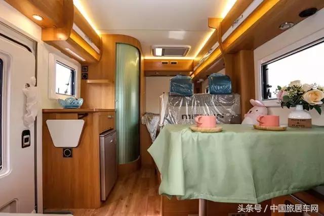 大通rv80怎么样,原厂大通长轴rv80豪华房车