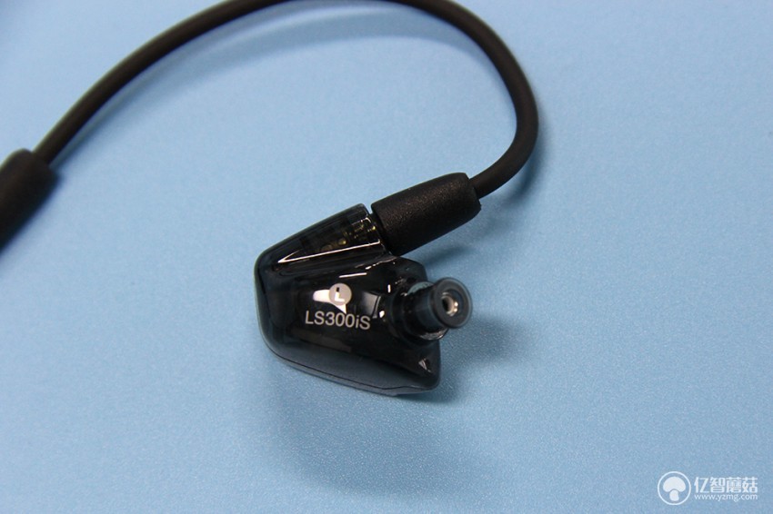 铁三角ath-eq300is评测,铁三角ath-ls200is和300is区别