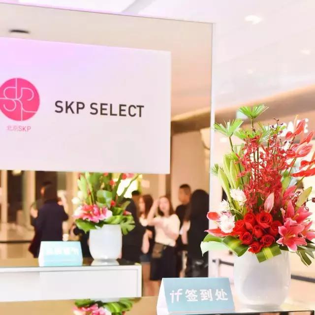 关晓彤穿的鞋子一般都是哪里买的,关晓彤名牌鞋