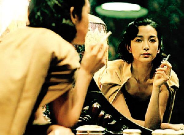抽烟镜头经典都是什么电影,抽烟的电影镜头有哪些