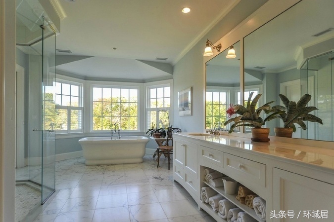 康州私家生态岛屿附设豪华别墅标价1625万美元待售