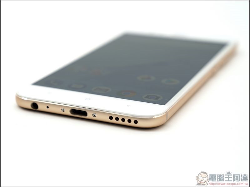 小米A1开箱评测:首款搭载AndroidOne系统的小米手机