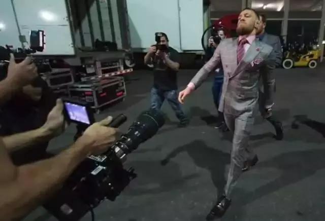 靠女人吃软饭的老公感悟,靠老婆吃软饭的男人