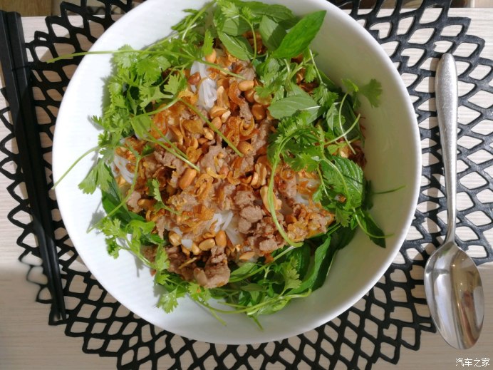 古迹寻访越南芽庄占婆塔,探索越南神秘长发村