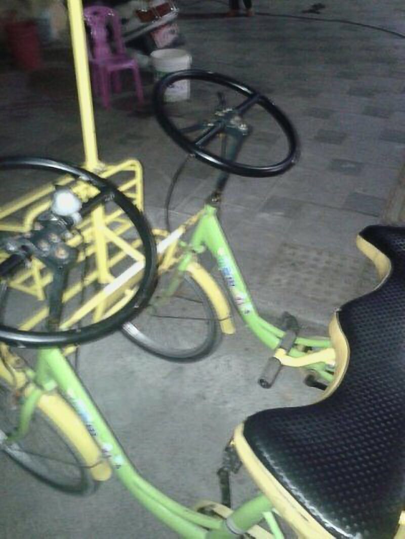 沙扒湾之旅:服务员端上来的菜让我蒙圈,被别人吃过的?