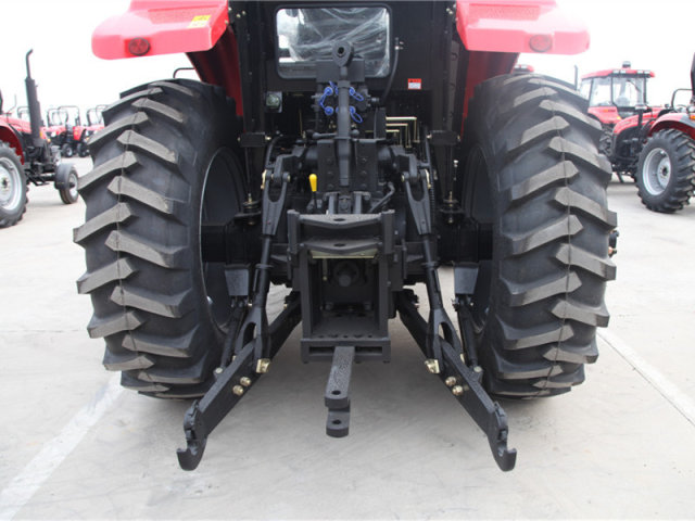 1604拖拉机和挖掘机哪个厉害,国产1604拖拉机销量好的十款