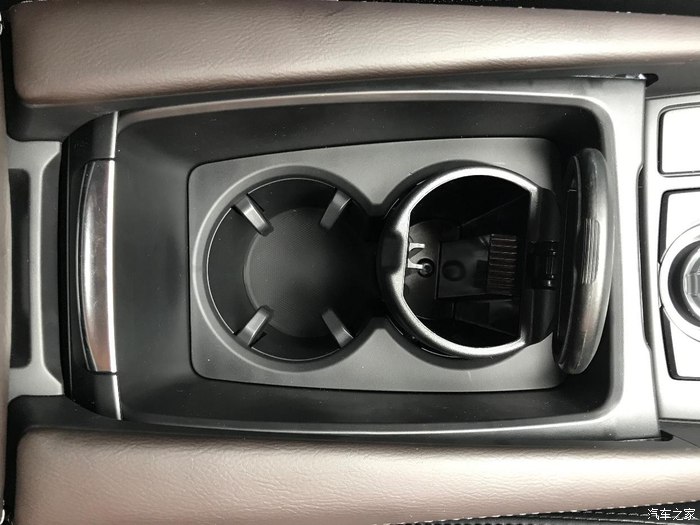 阿特兹换挡略有顿挫正常吗,阿特兹2.5蓝天运动版有拨片换挡