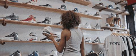 2021什么小白鞋经典又时尚女,小白鞋与运动鞋哪款比较时尚百搭