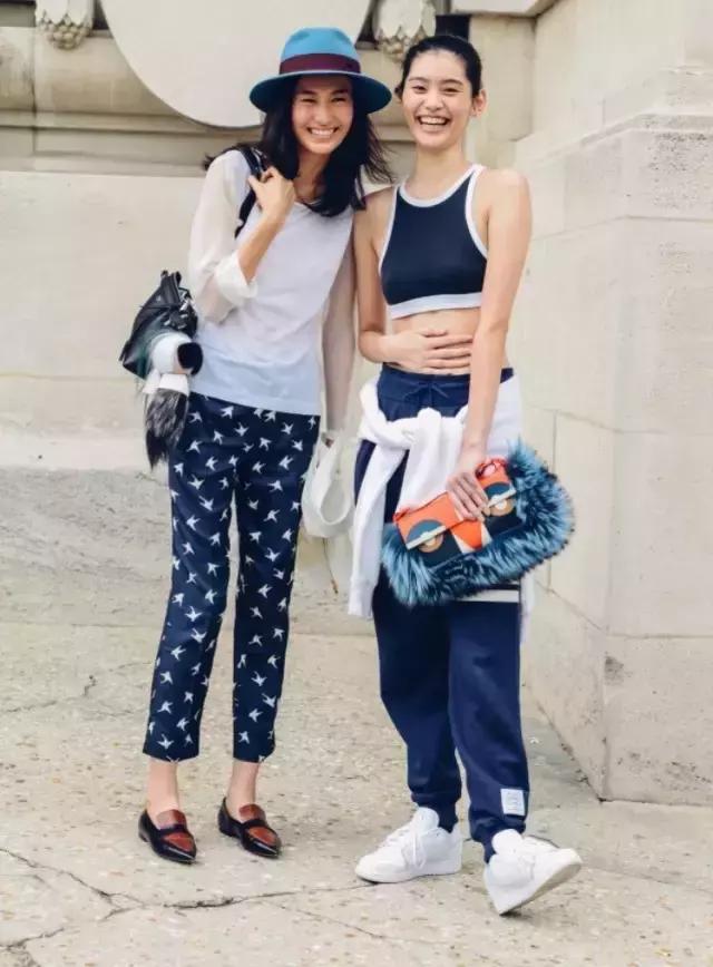 2021什么小白鞋经典又时尚女,小白鞋与运动鞋哪款比较时尚百搭