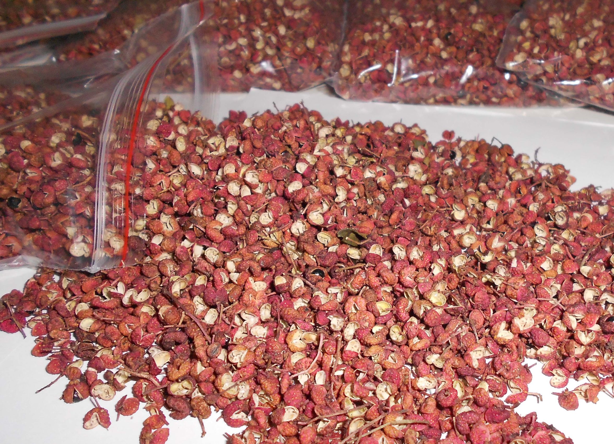 米和面有虫子还能吃吗,米和面里的虫子