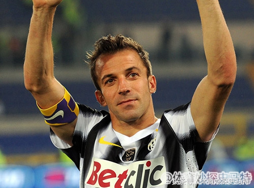 天下足球十年转瞬即逝,天下足球告别残酷的一年