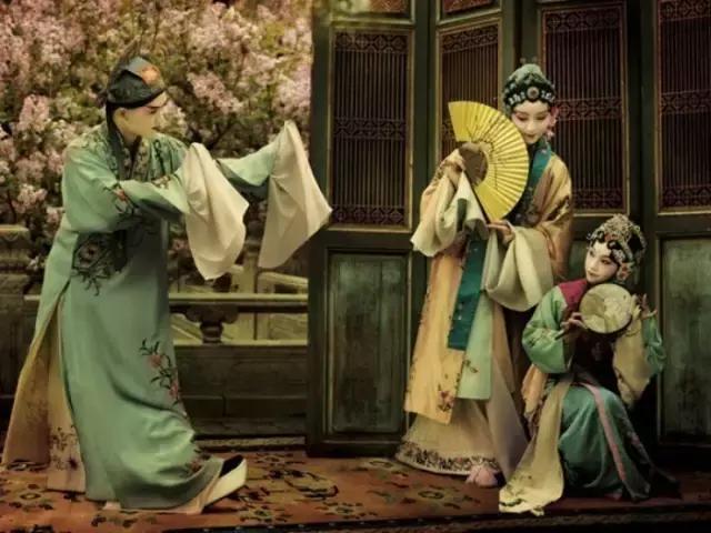 有一种戏曲唱词比诗词还美,超级唯美的戏曲唱词