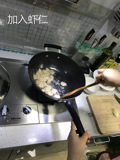 苏泊尔臻铁真不锈铸铁炒锅开锅,一口好的炒锅