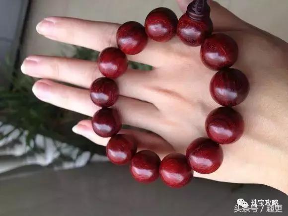 小叶紫檀盘玩放密封袋吗,小叶紫檀手串自然放置还是密封