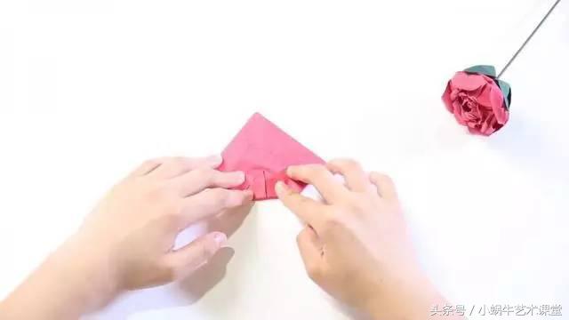 收集了各种超精致又好看的折纸玫瑰花、折纸花(带详细步骤)