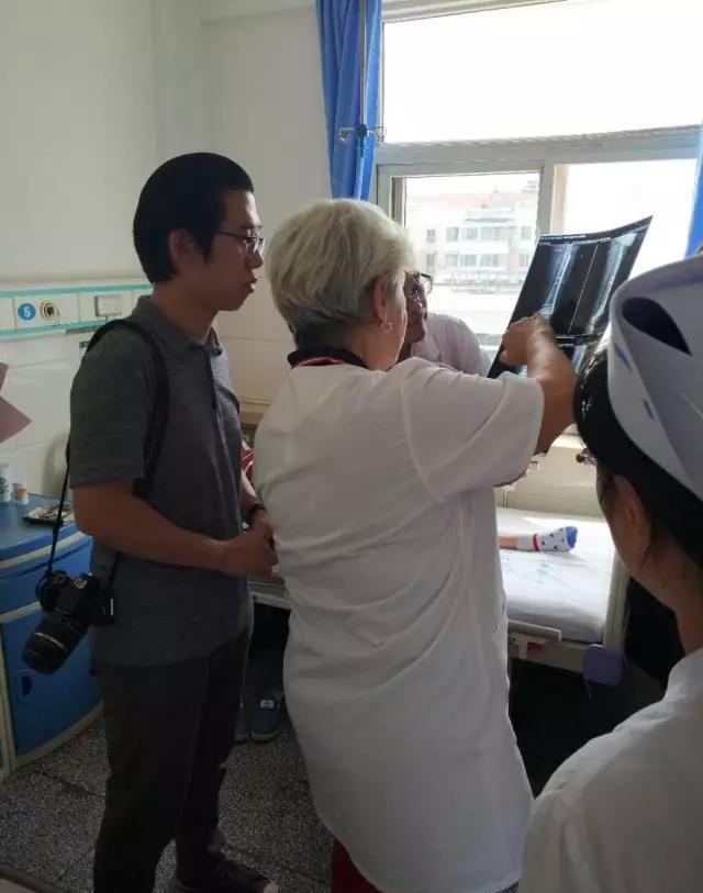 康复师教你中老年人如何保护膝盖,开封治疗颈椎腰椎