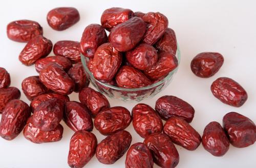 秋季养生吃哪些应季水果,进入秋季吃哪些水果能滋阴润肺