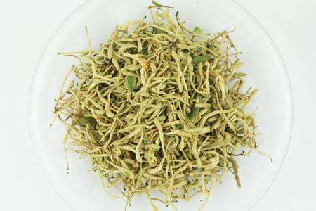 嘴唇红肿起泡怎么回事,嘴唇起泡最快消除方法