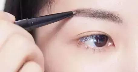 8分钟快速出门妆懒人必学,懒人快速出门妆