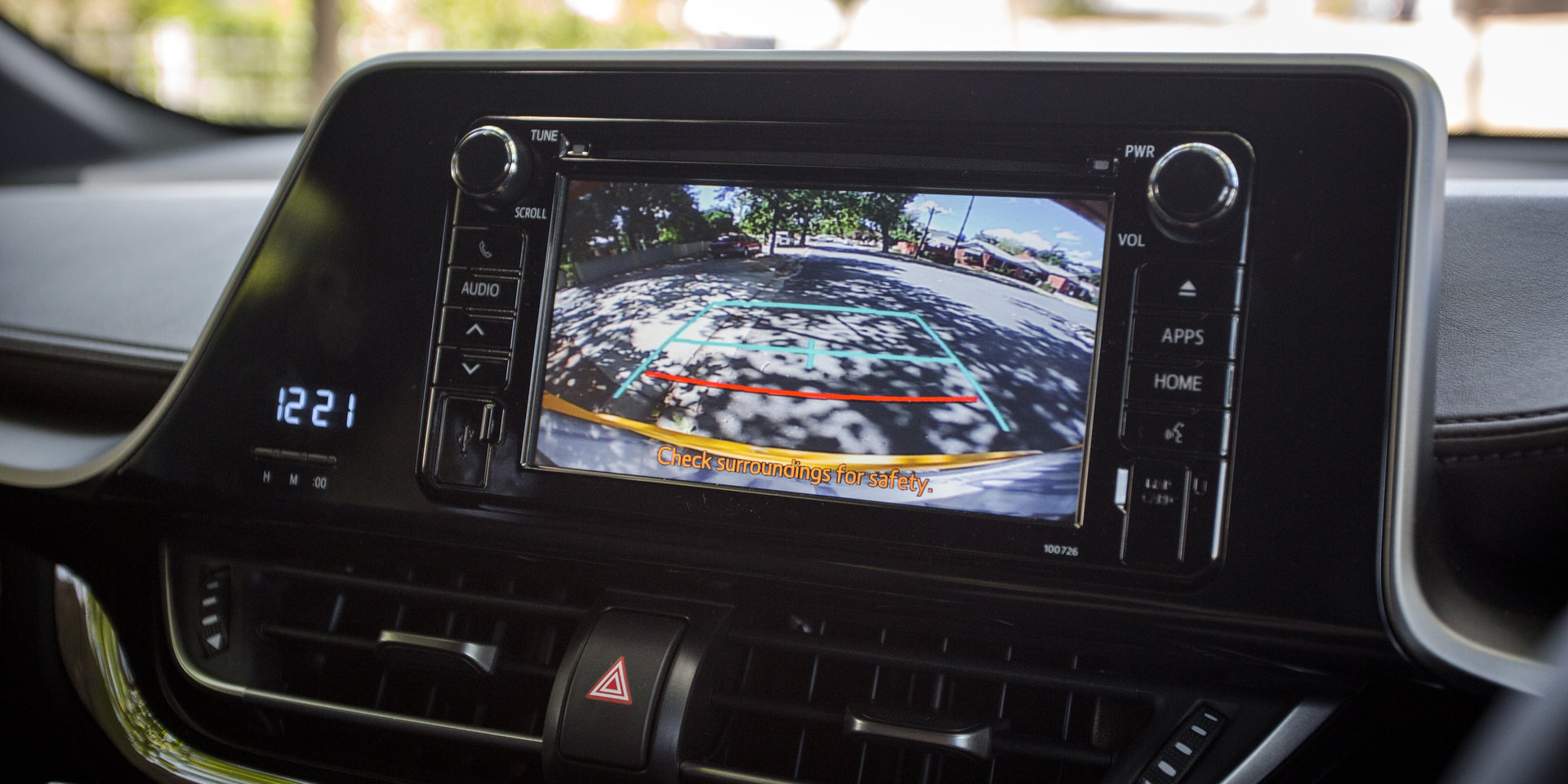 全新丰田C-HR申报图,新款丰田c-hr混动版海外到店实拍