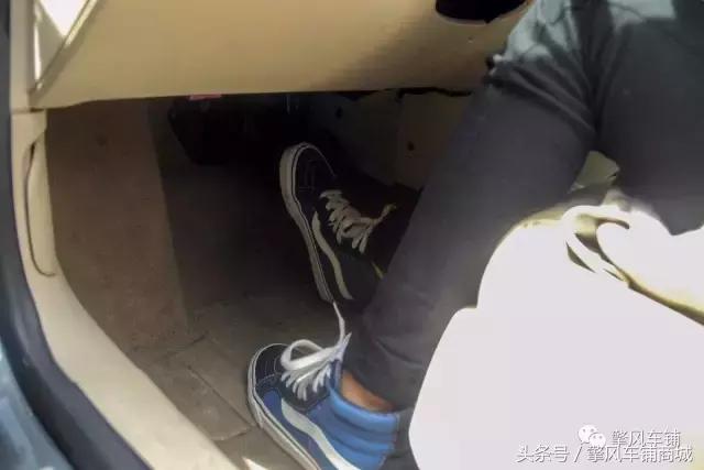 刹车盘每天生锈有异响怎么办,刹车盘老是生锈有必要清理吗