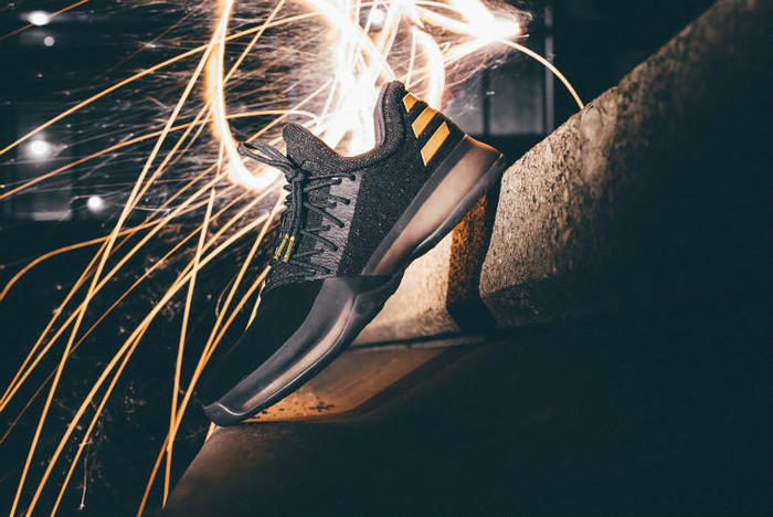 黑金配色球鞋推荐,顶级黑金球鞋配色