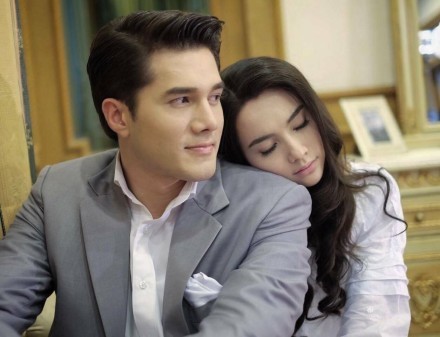 泰版《哥哥太爱我了怎么办》又渣又甜!霸道哥哥VS抖M妹妹,绝配