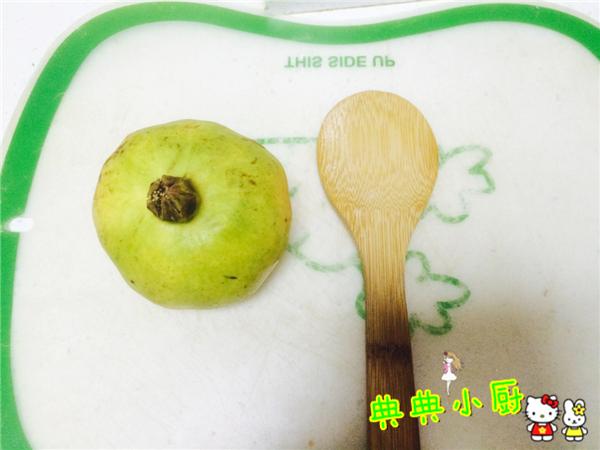 学会这招教你快速剥出完整石榴,石榴如何剥可以粒粒分明