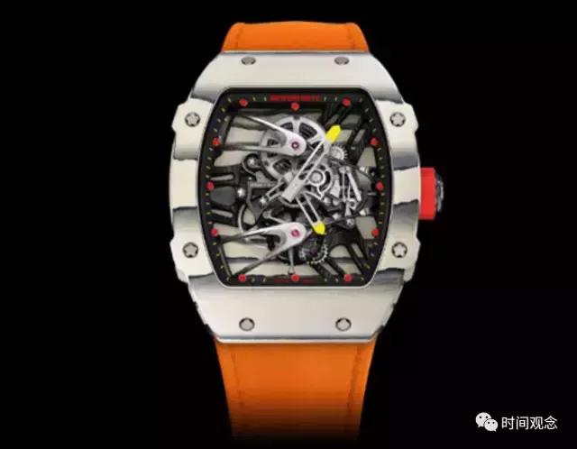 我们是酒桶型表壳，没有酒但有故事