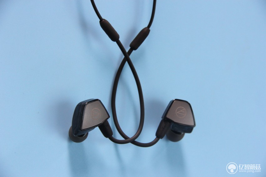 铁三角ath-eq300is评测,铁三角ath-ls200is和300is区别