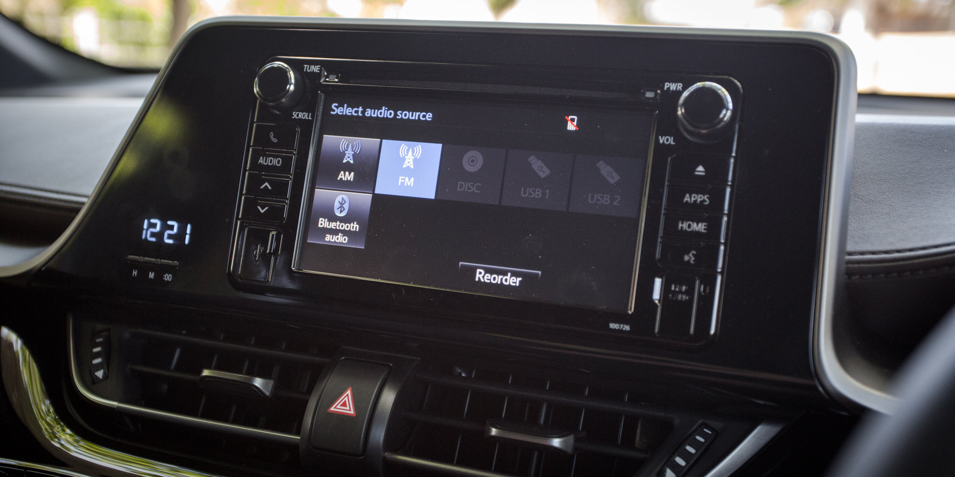 全新丰田C-HR申报图,新款丰田c-hr混动版海外到店实拍