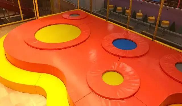 不限时！免费玩！蜜芽乐园空降山西！首家旗舰店马上要被挤爆了！